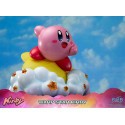 Kirby statuette Warp Star Kirby 30 cm