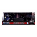 Batman Animated Series 1/24 Batmobile métal Métaux avec figurine