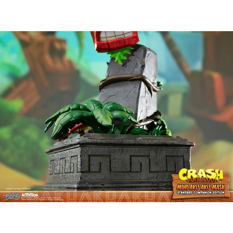 Crash Bandicoot statuette Mini Aku Aku Mask 40 cm