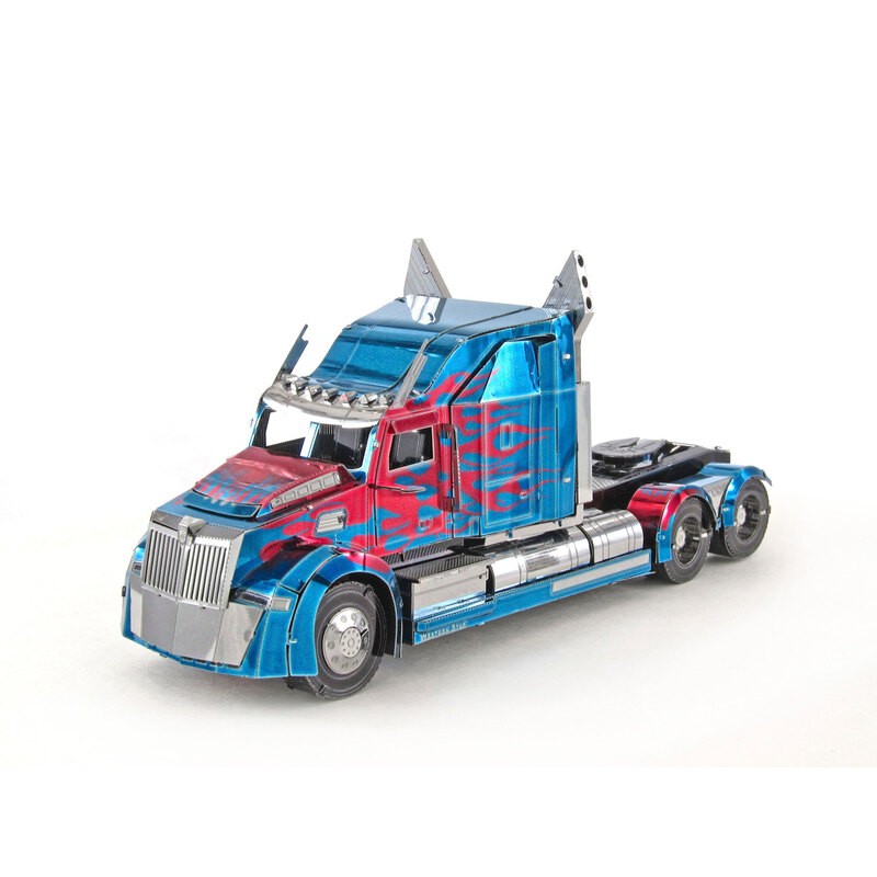 Maquette métal Metal earth Iconx - Optimus Prime Camion chez Mangatori  (Réf.-5061329)