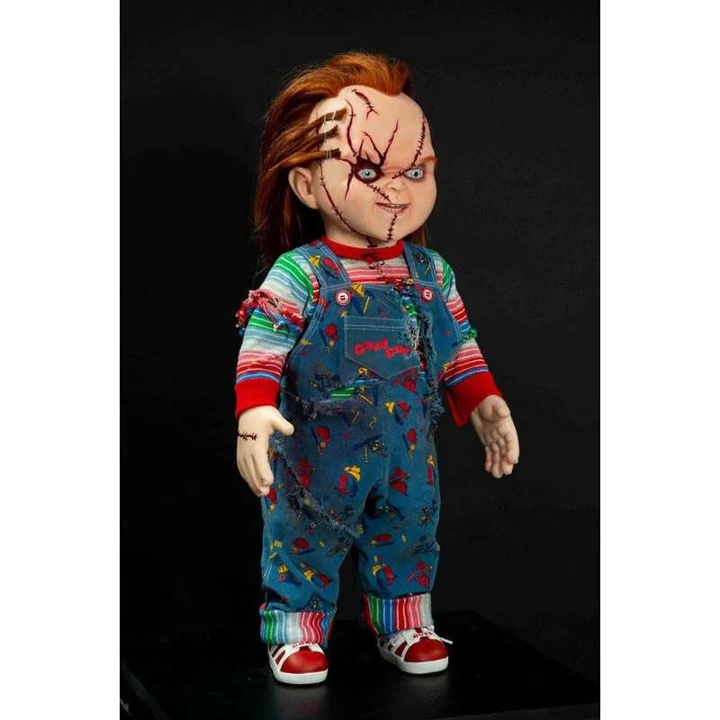 Chucky Jeu d´enfant poupée sonore Sneering Chucky 38cm Mezco