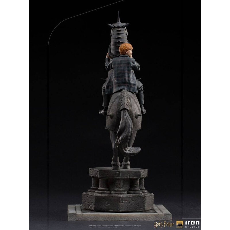 Harry Potter statuette Deluxe Art Scale 1/10 Ron Weasley at the Wizard Chess 35 cm