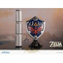 The Legend of Zelda Breath of the Wild statuette PVC Hylian Shield Standard Edition 29 cm