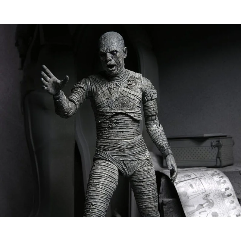 Universal Monsters figurine Ultimate The Mummy (Black & White) 18 cm