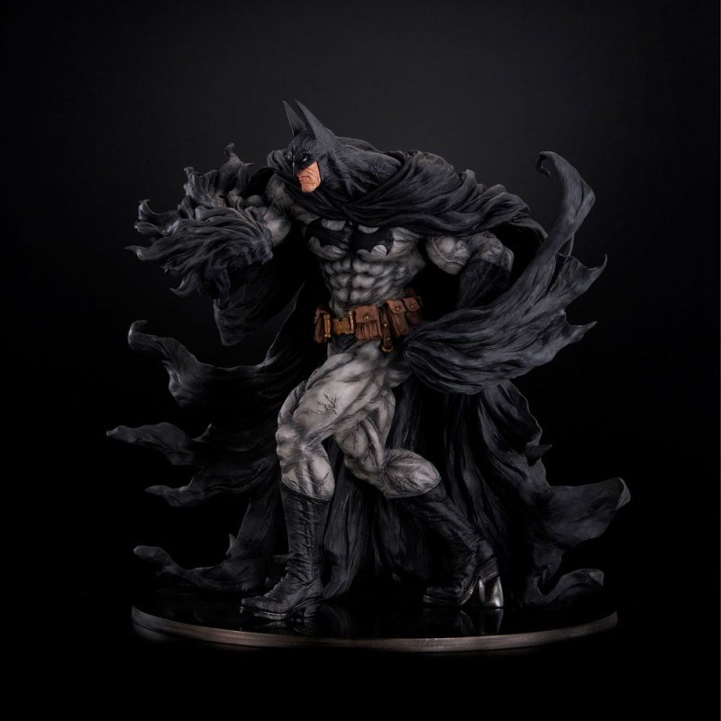 DC Comics statuette Sofbinal Soft Vinyl Batman Hard Black Ver. 35 cm