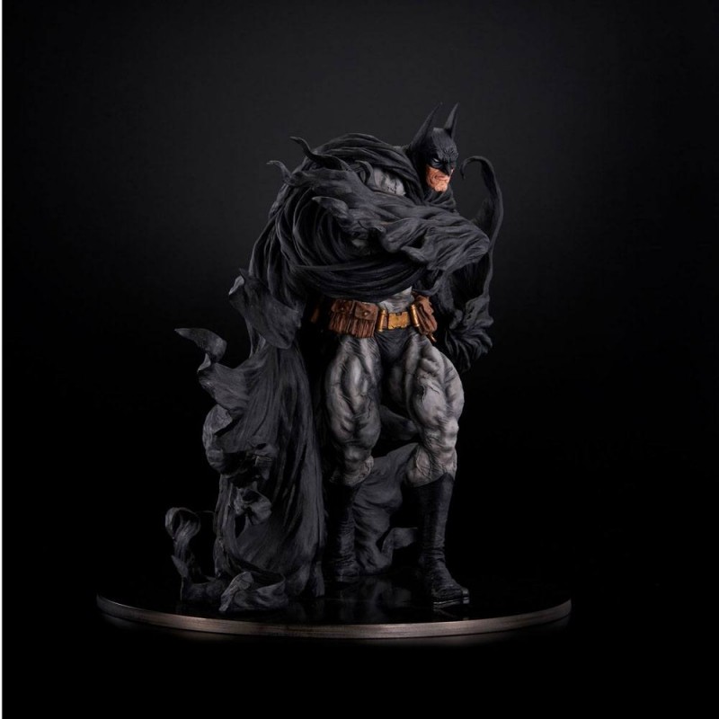 DC Comics statuette Sofbinal Soft Vinyl Batman Hard Black Ver. 35 cm