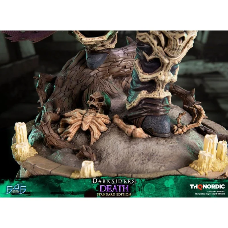 Darksiders statuette Death 36 cm