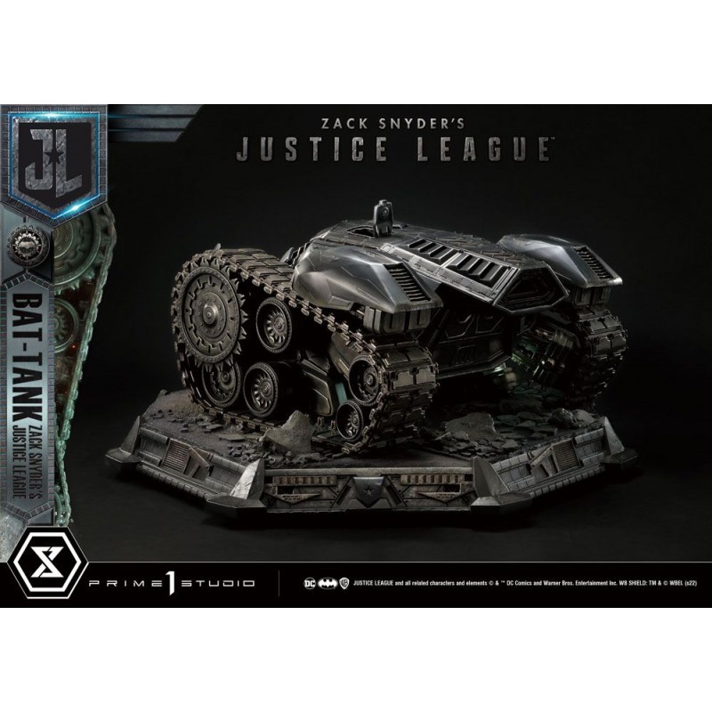 Zack Snyder's Justice League diorama Museum Masterline Bat-Tank Deluxe Version 36 cm