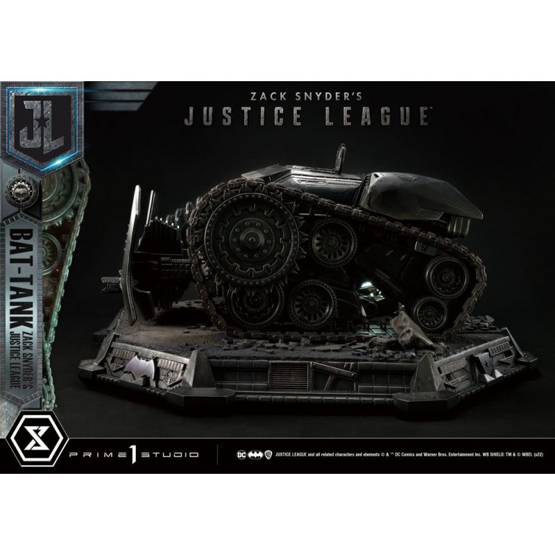 Zack Snyder's Justice League diorama Museum Masterline Bat-Tank Deluxe Version 36 cm