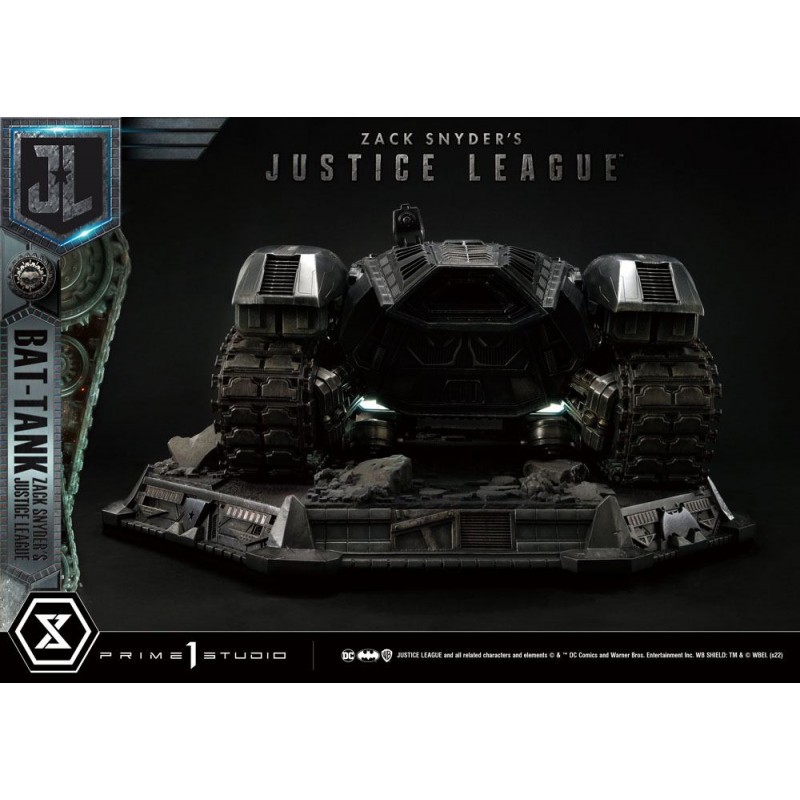 Zack Snyder's Justice League diorama Museum Masterline Bat-Tank Deluxe Version 36 cm