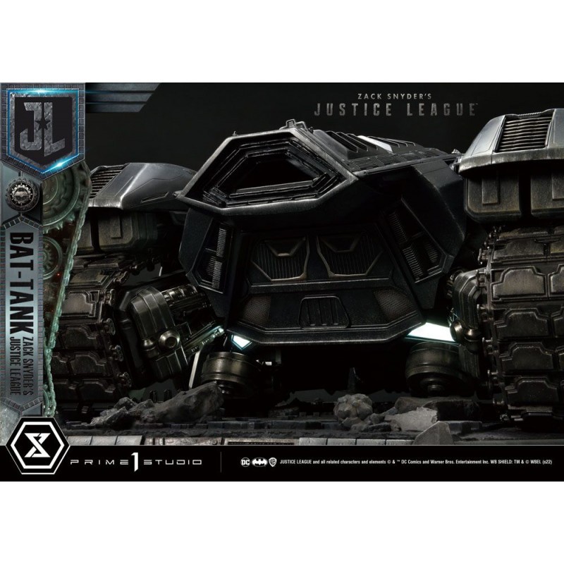 Zack Snyder's Justice League diorama Museum Masterline Bat-Tank Deluxe Version 36 cm