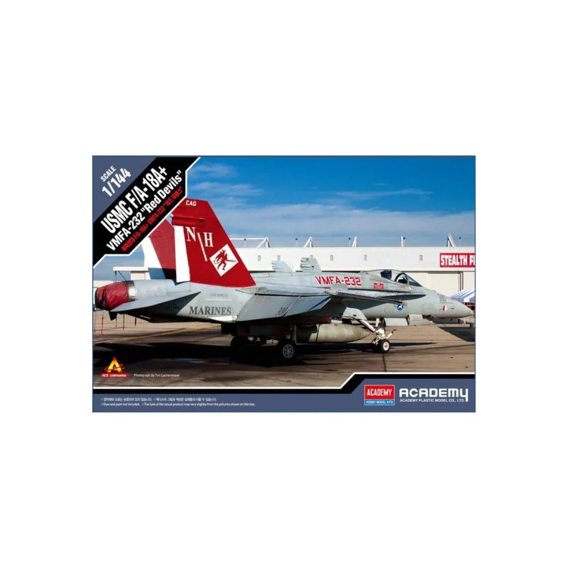 Maquette d'avion en plastique USMC F/A-18A+ VMFA-232 “Red Devils” 1:144