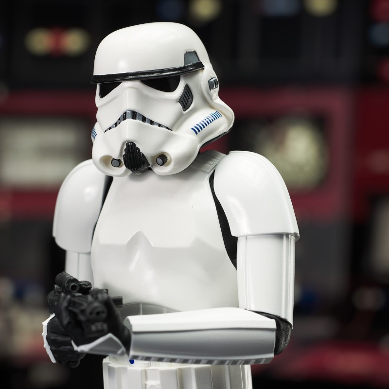 SW HAN SOLO STORMTROOPER 40TH ANN STATUE