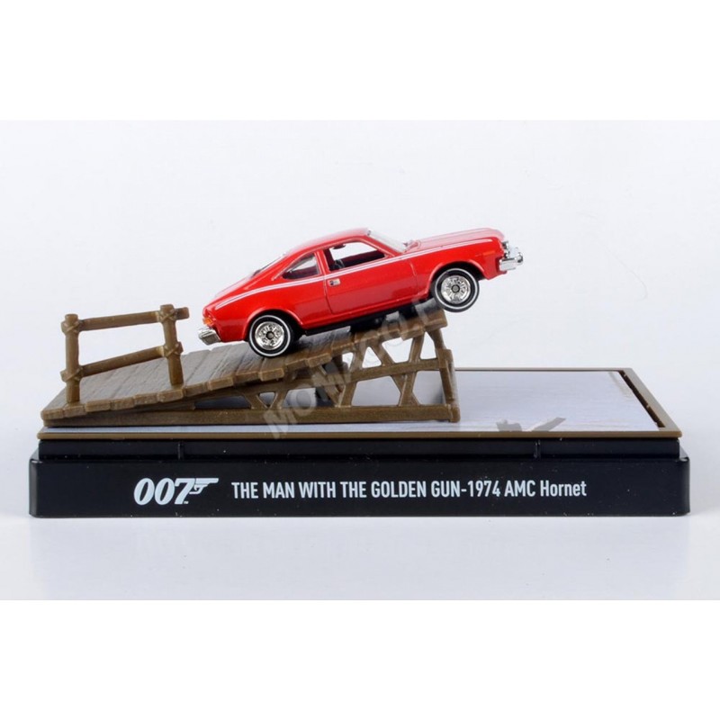 Maquette Revell COFFRET CADEAU JAMES BOND CITROEN 2 CV