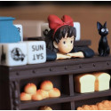 KIKI LA PETITE SORCIERE - Vendeuse Kiki - Diorama & Calendrier 11cm