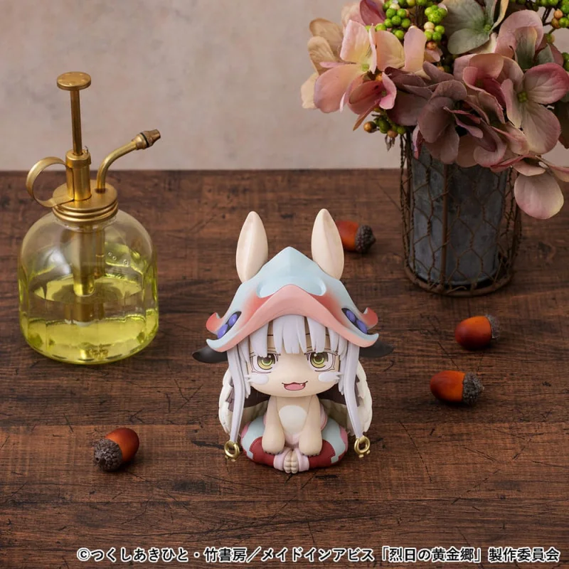 Made in Abyss: The Golden City of the Scorching Sun Look Up Nanachi 11 cm (With Gift)