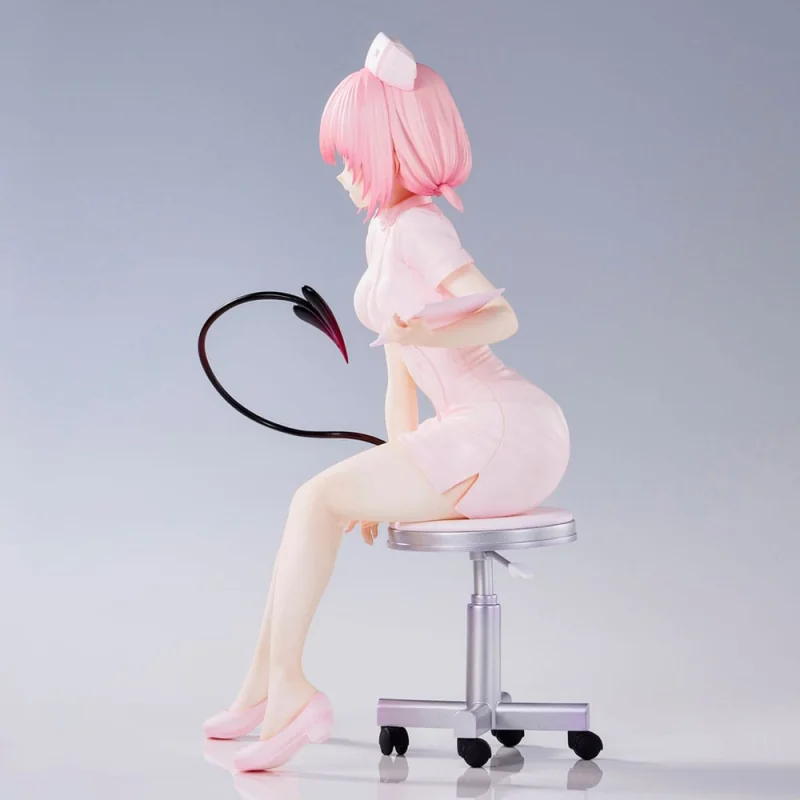 To Love-Ru Darkness figure Momo Belia Deviluke Nurse 22 cm