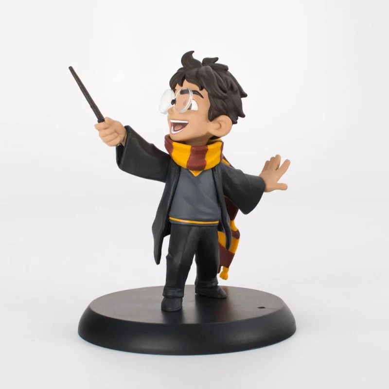 Harry Potter figurine Q Harry's First Spell 9 cm