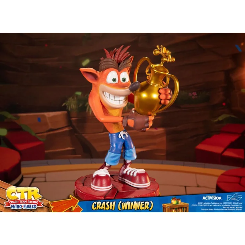 Crash Team Racing Nitro-Fueled statuette Crash (Winner) 46 cm