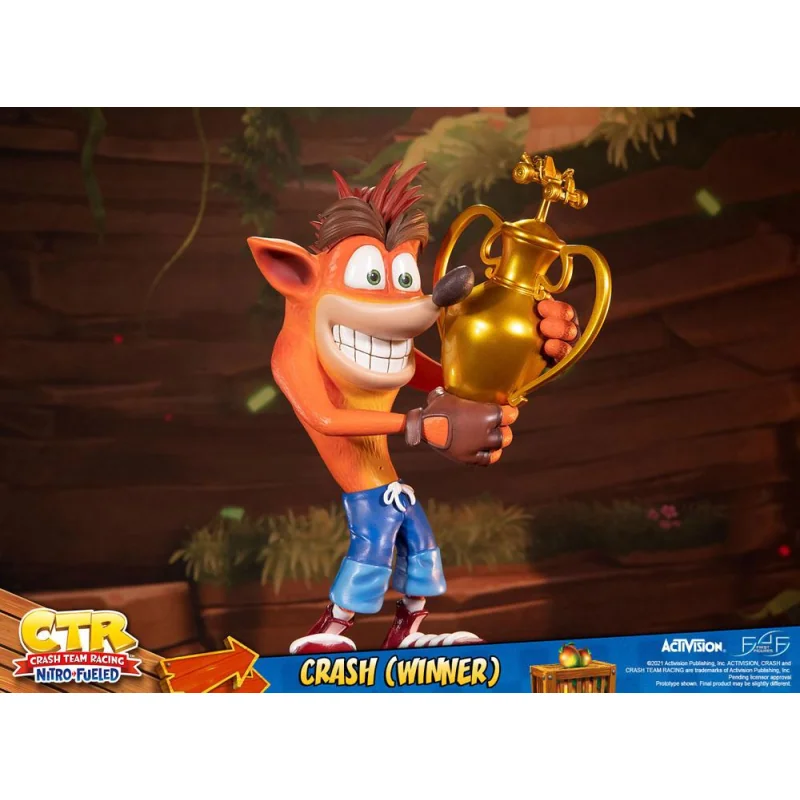 Crash Team Racing Nitro-Fueled statuette Crash (Winner) 46 cm