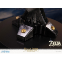 The Legend of Zelda Breath of the Wild statuette PVC Hylian Shield Collector's Edition 29 cm