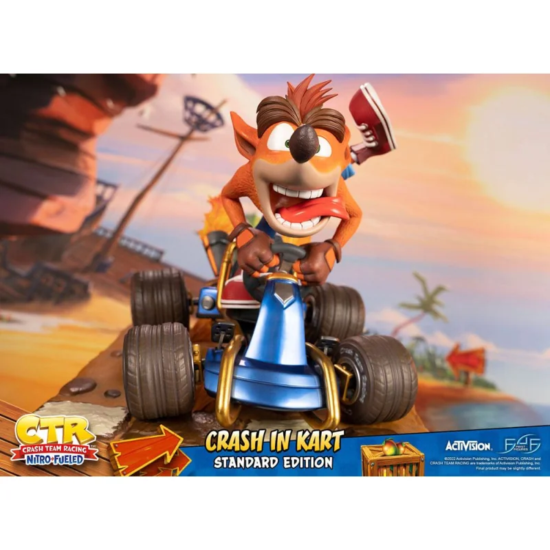 Crash Team Racing Nitro-Fueled statuette Crash in Kart 31 cm