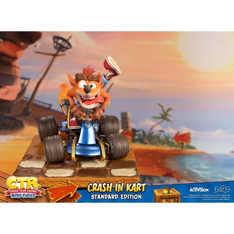 Crash Team Racing Nitro-Fueled statuette Crash in Kart 31 cm