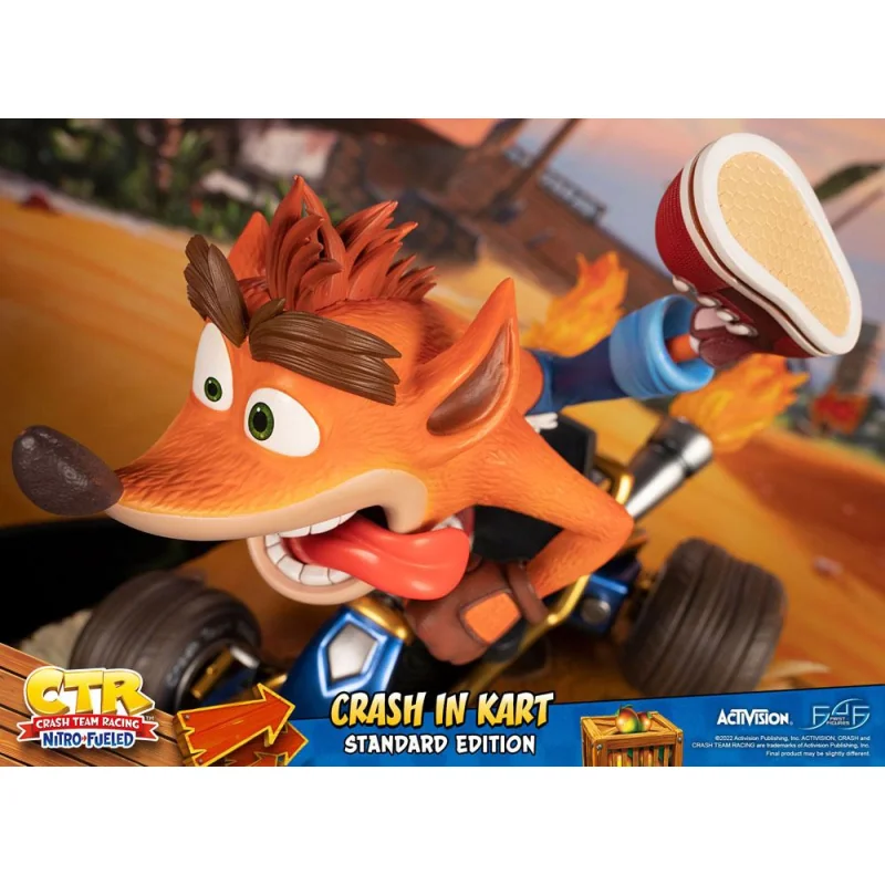 Crash Team Racing Nitro-Fueled statuette Crash in Kart 31 cm