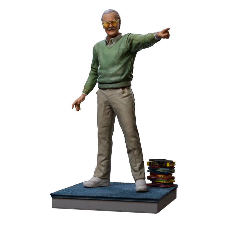 STAN LEE LEGENDARY YEARS 1/10 STATUE