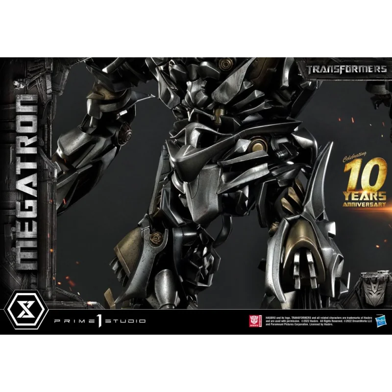 Transformers figurine Museum Masterline Megatron Deluxe Bonus Version 84 cm