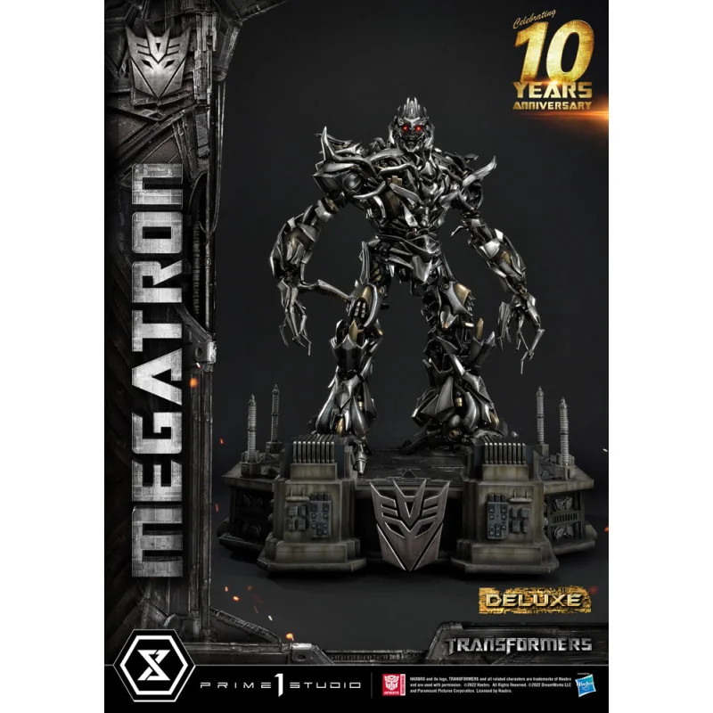 Transformers figurine Museum Masterline Megatron Deluxe Bonus Version 84 cm