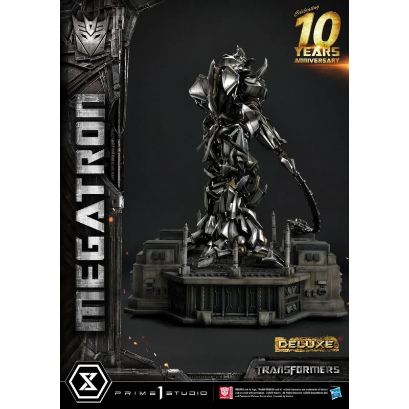 Transformers figurine Museum Masterline Megatron Deluxe Bonus Version 84 cm