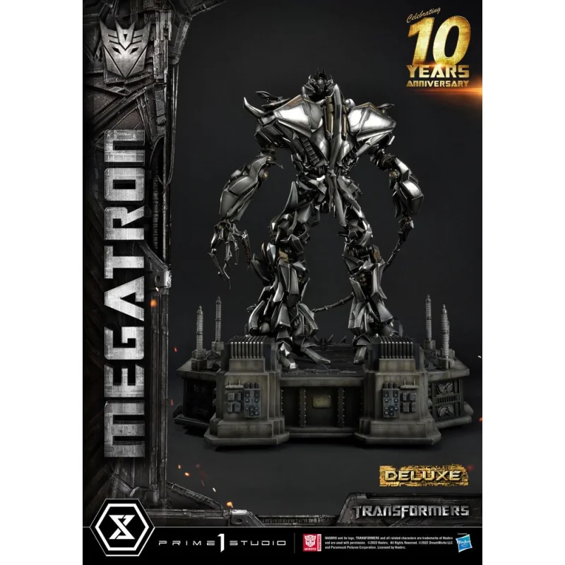 Transformers figurine Museum Masterline Megatron Deluxe Bonus Version 84 cm