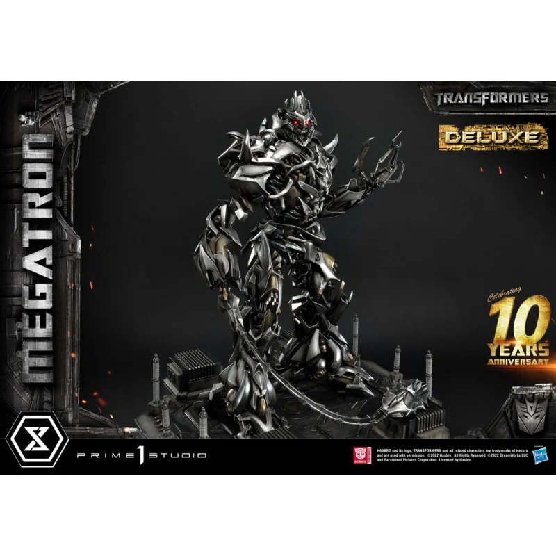 Transformers figurine Museum Masterline Megatron Deluxe Bonus Version 84 cm