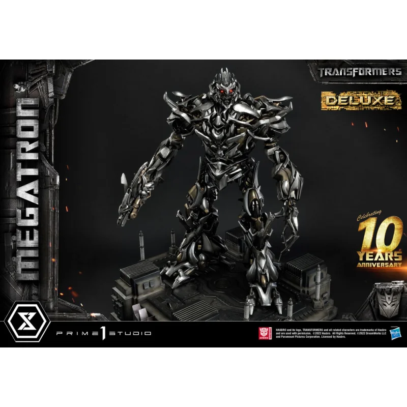 Transformers figurine Museum Masterline Megatron Deluxe Bonus Version 84 cm