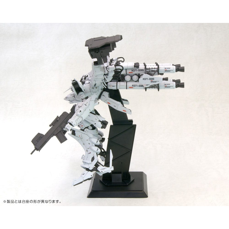 Armored Core figurine Plastic Model Kit 1/72 Lineark White-Glint & V.O.B Set 16 cm