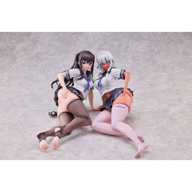 World Where the Thickness of a Girl's Thighs is Equal to... Statues 1/5 Raura & Iroha 14 cm