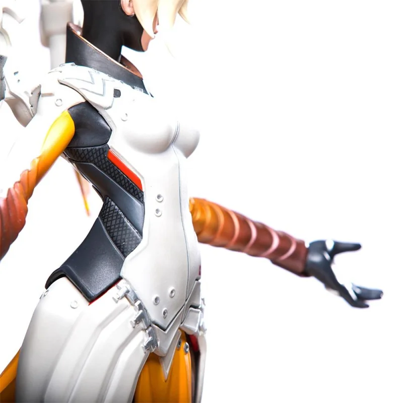 Overwatch statuette Mercy 35 cm