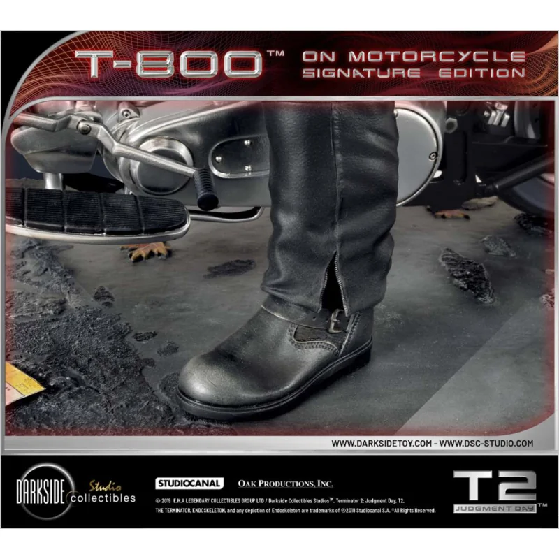 T-800 ON MOTORCYCLE LTD SIGN ED. STATUE