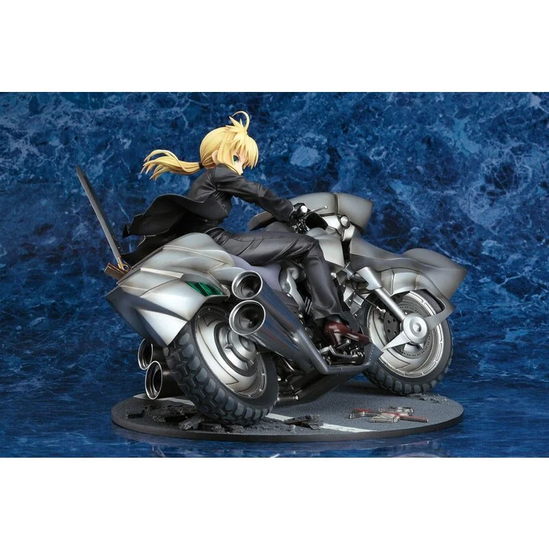 Fate/Zero statuette 1/8 Saber & Saber Motored Cuirassier 16 cm